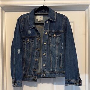 Old Navy distressed Jean jacket size large